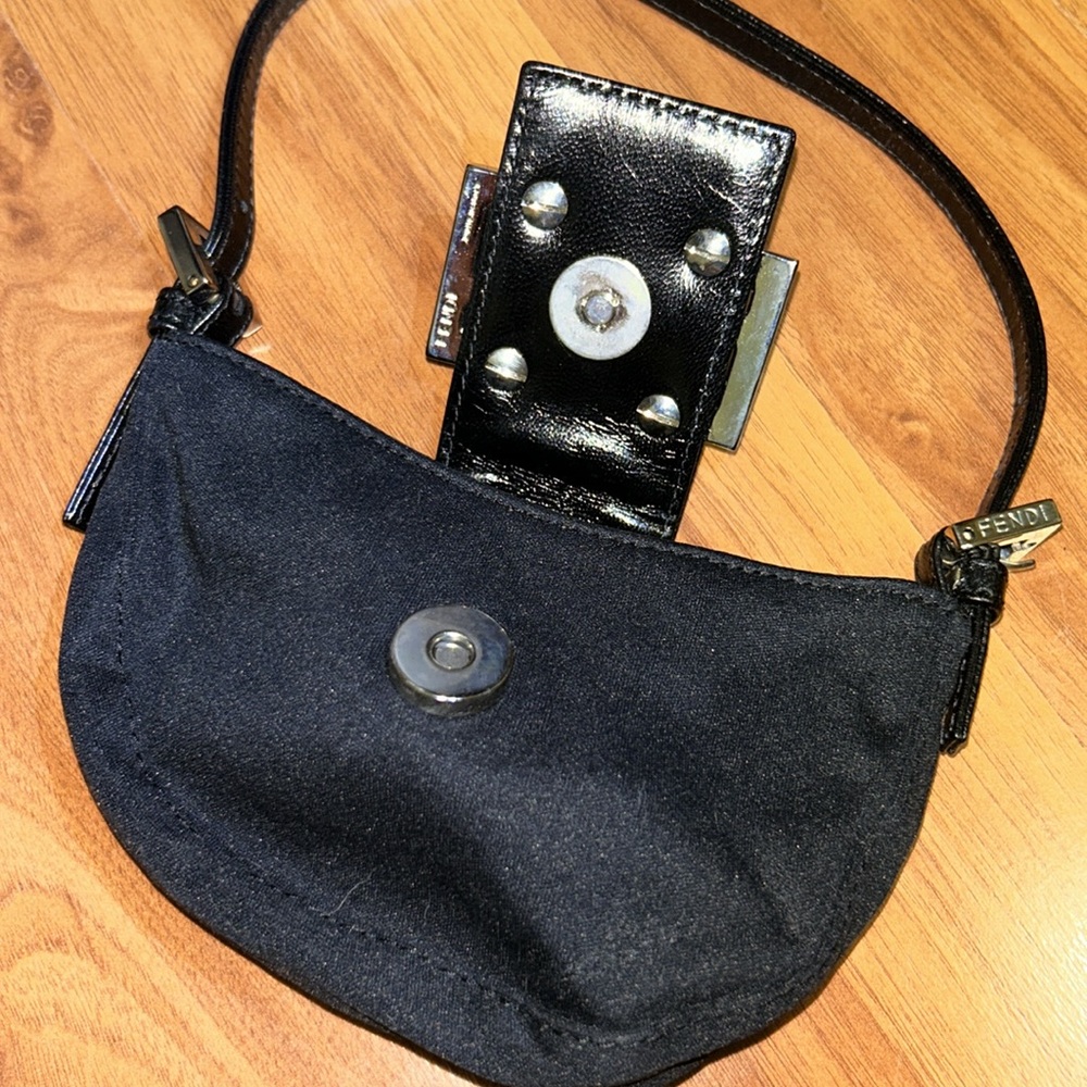 Authentic Fendi Mamma Baguette Shoulder Bag Black Mini Croissant - Picture 8 of 16